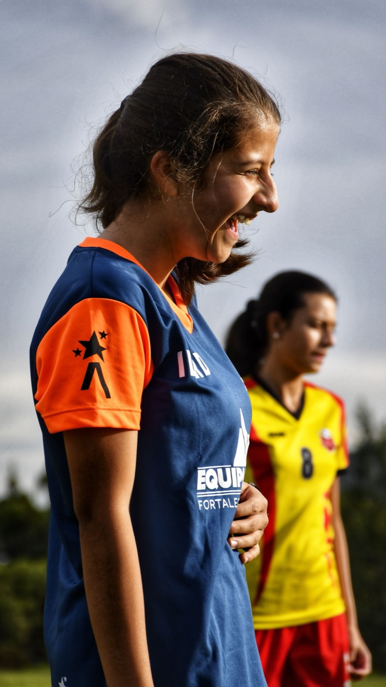 Atleta em uma competição amadora fotografada profissionalmente